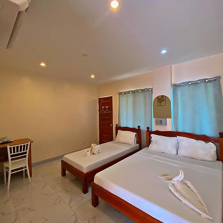 Elnora Delmar Travellers Inn Siquijor Extérieur photo