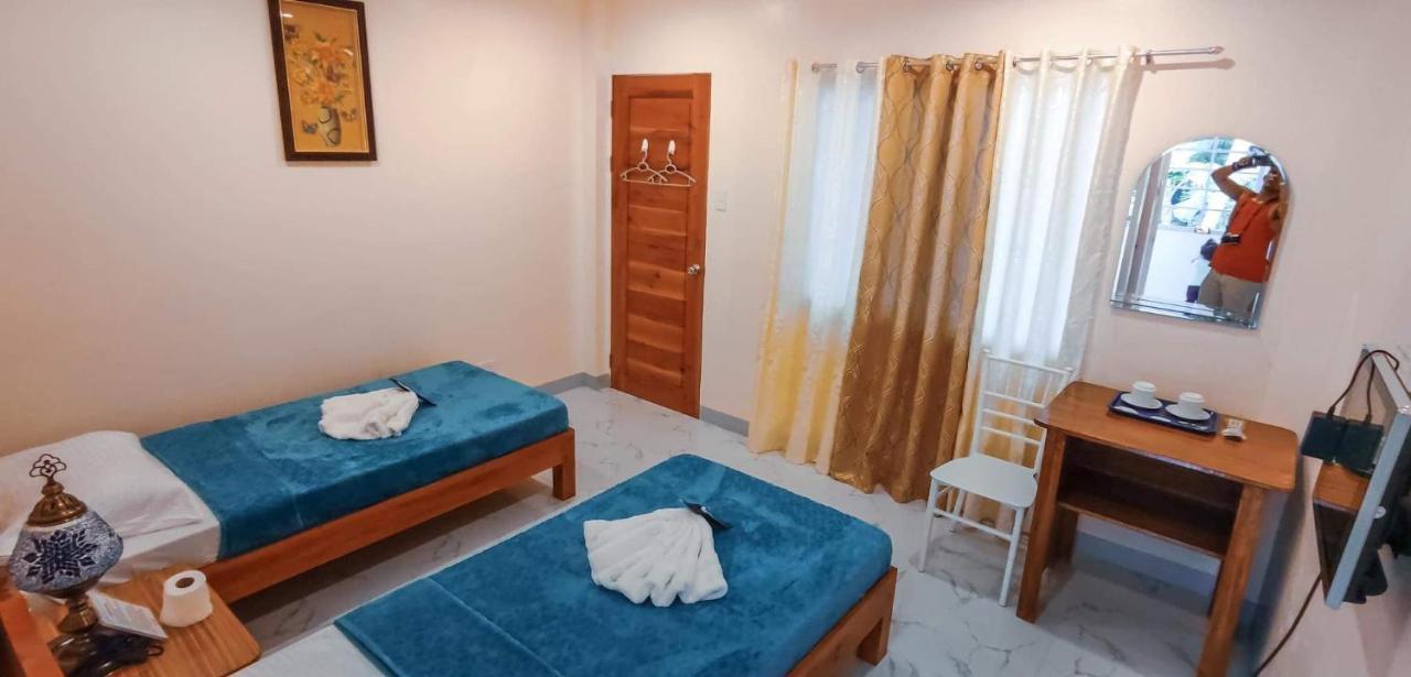 Elnora Delmar Travellers Inn Siquijor Extérieur photo
