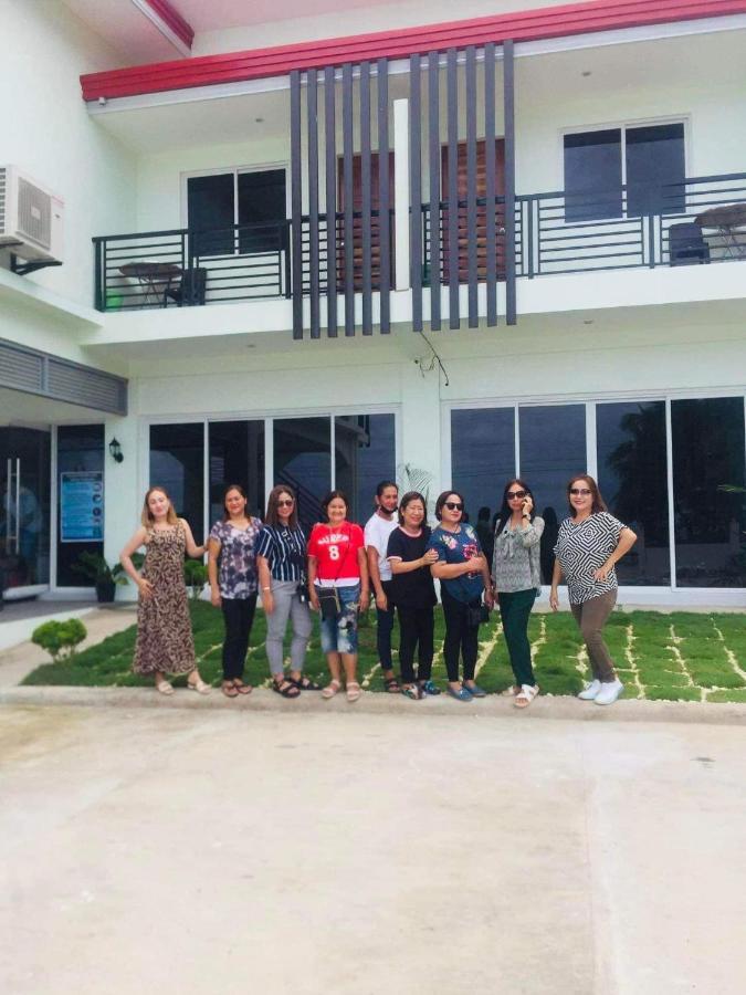 Elnora Delmar Travellers Inn Siquijor Extérieur photo